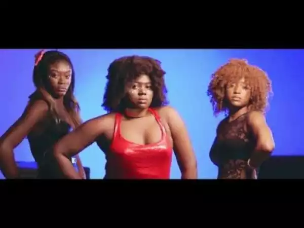 Video: Njie Moni – The Struggle Ft. Young Holiday
